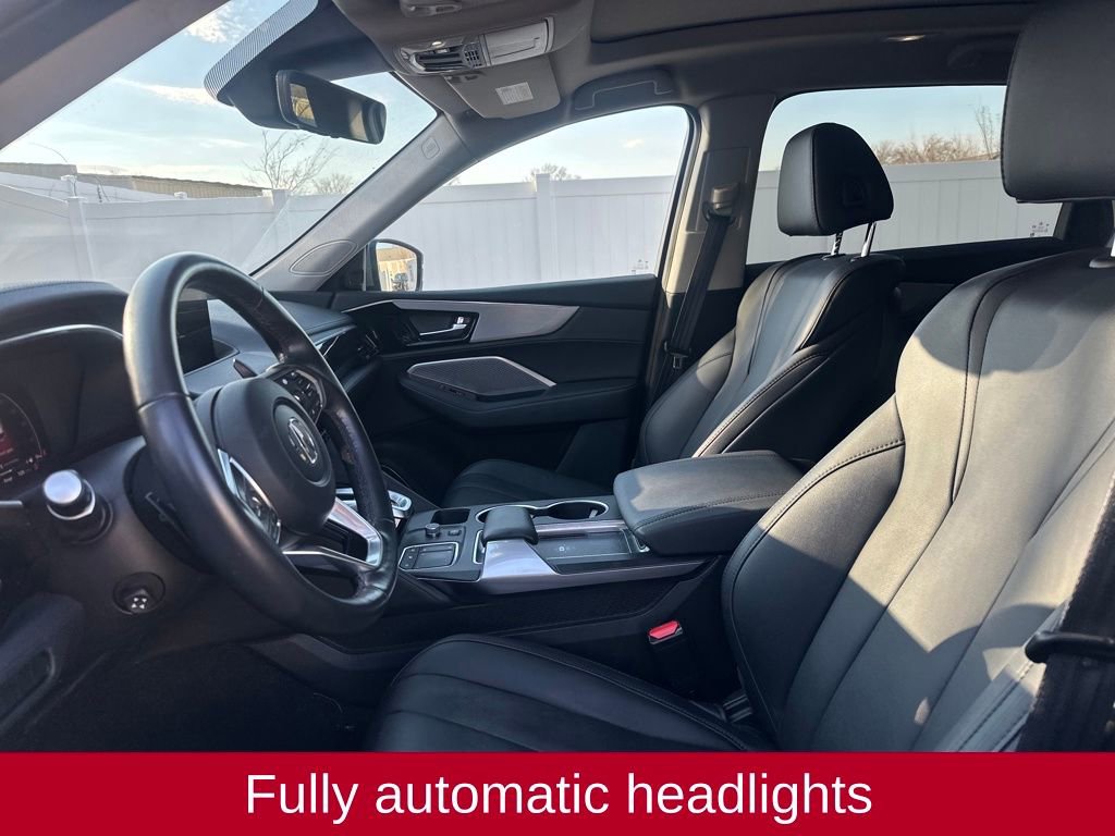 Used 2024 Acura MDX SH-AWD image 11