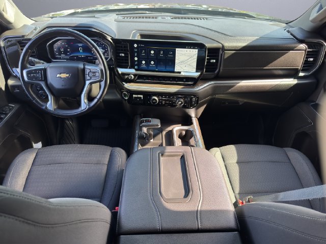 Used 2022 Chevrolet Silverado 1500 LT AWD/4WD image 18