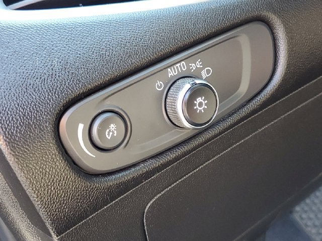 Used 2024 Chevrolet Malibu LT FWD image 12