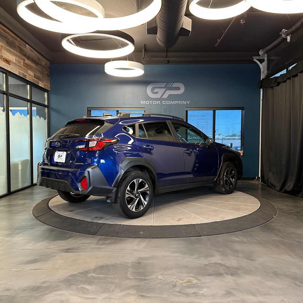 Used 2024 Subaru Crosstrek 2.5i Sport AWD/4WD image 3