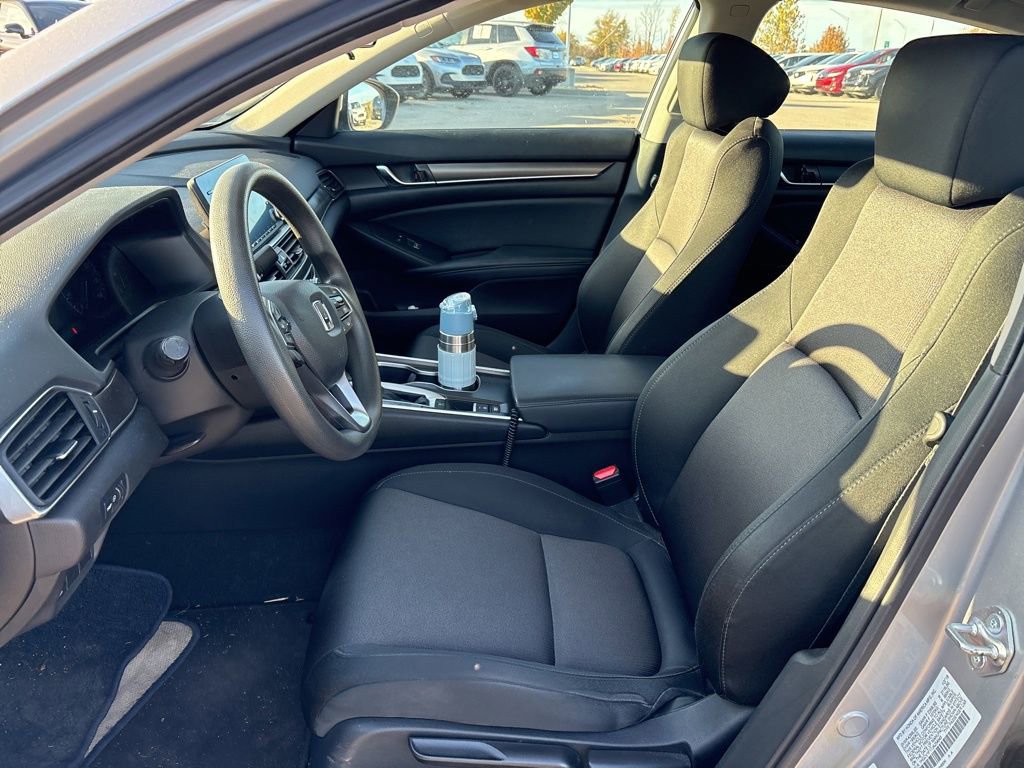 Used 2018 Honda Accord LX image 13