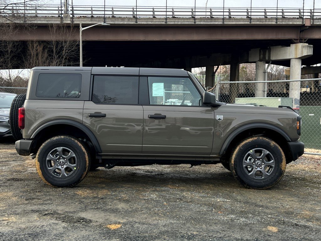 New 2025 Ford Bronco Big Bend AWD/4WD image 3
