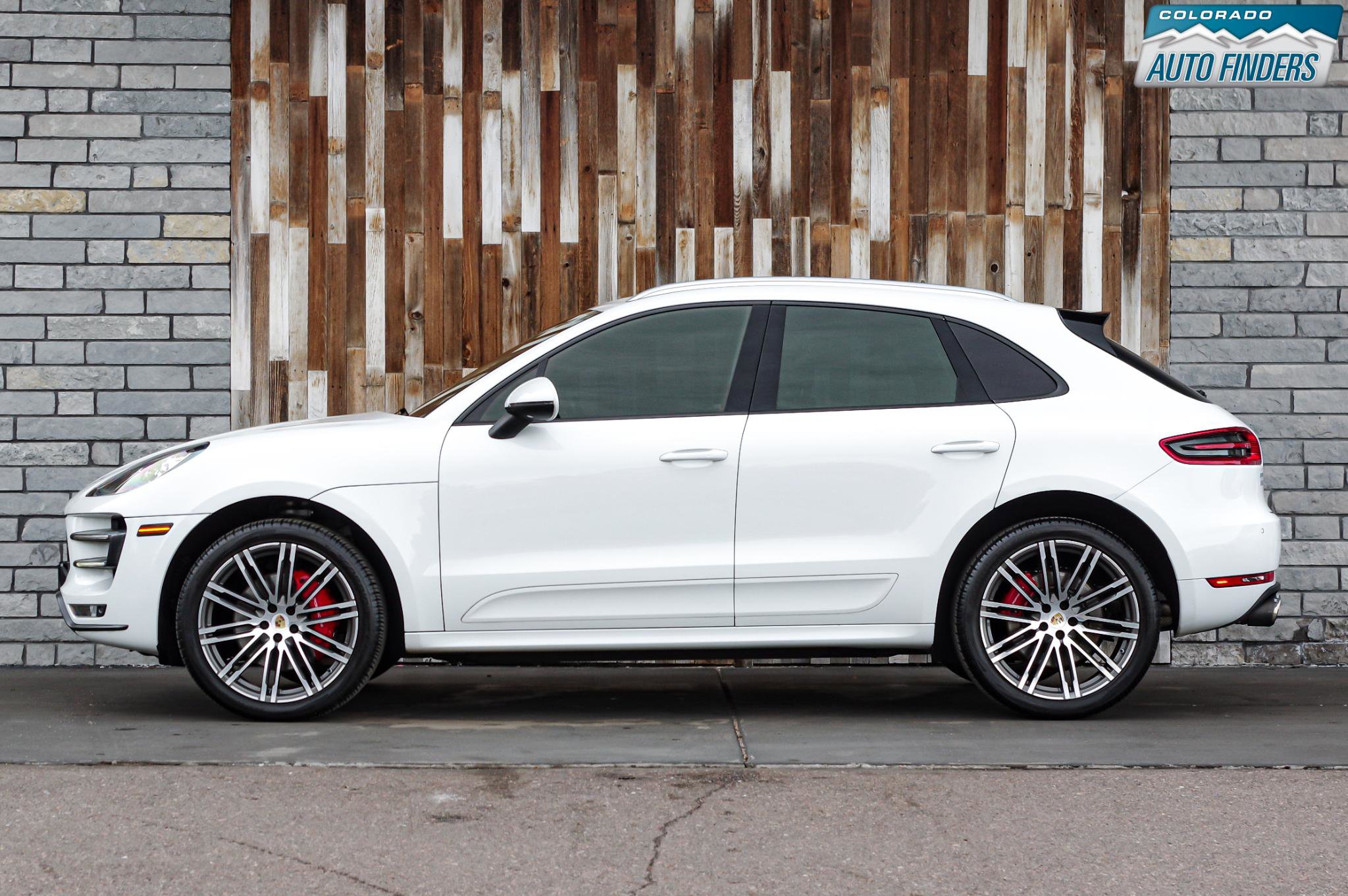 Used 2015 Porsche Macan Turbo image 3