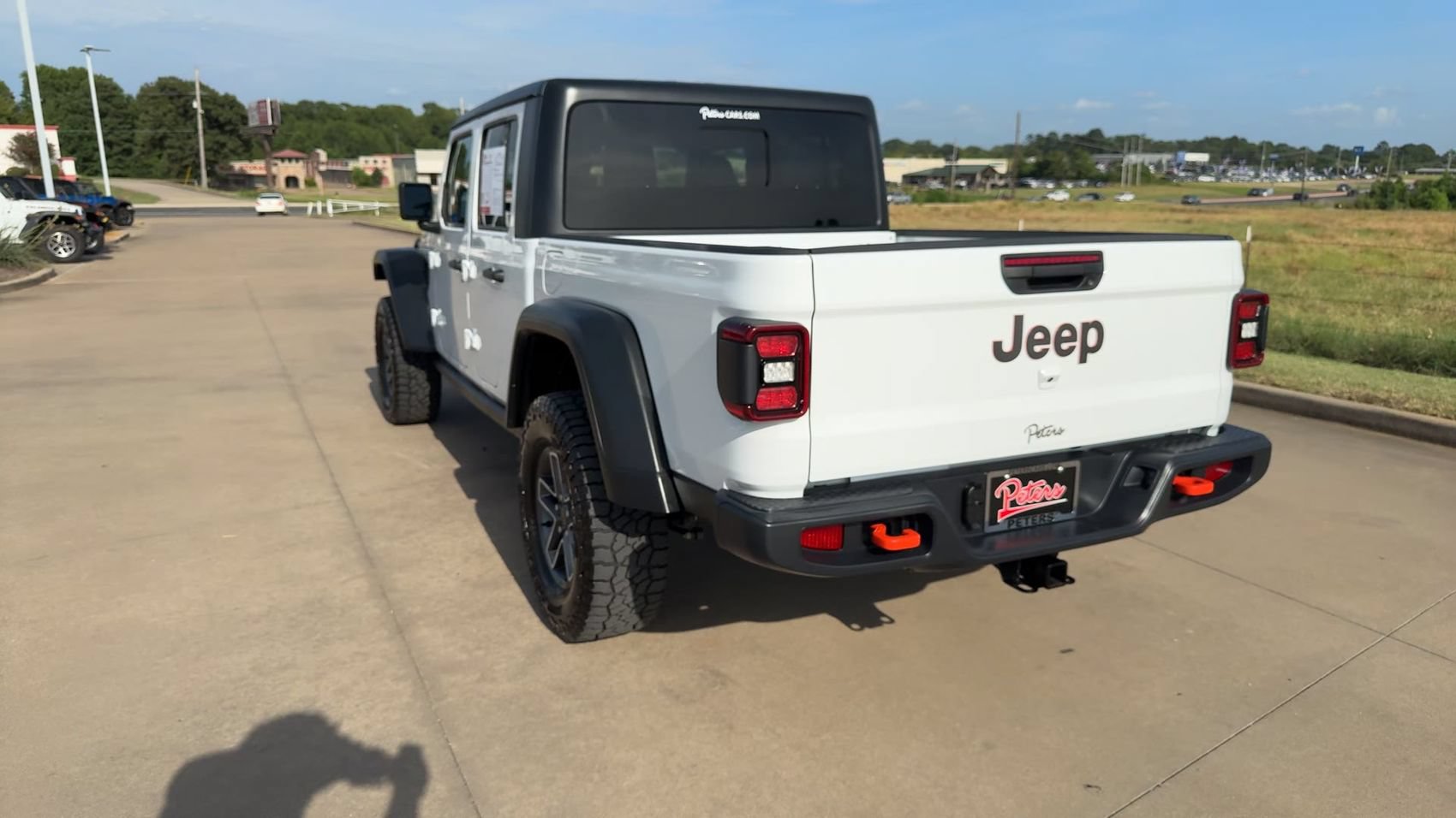 Used 2026 Jeep Gladiator Mojave AWD/4WD image 6