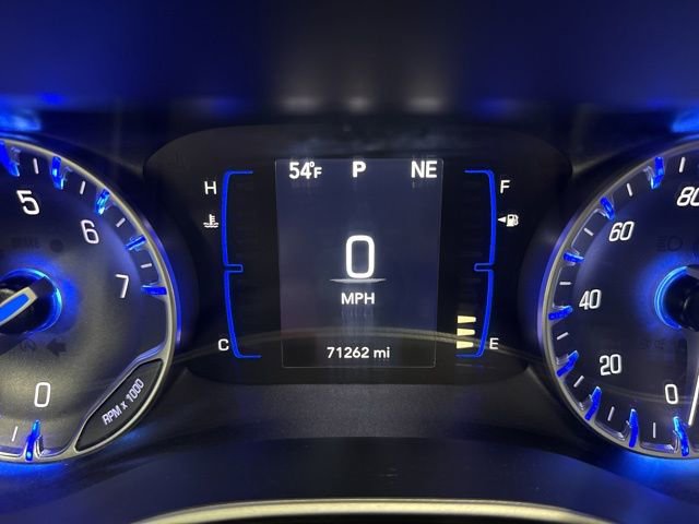 Used 2023 Chrysler Voyager LX image 33