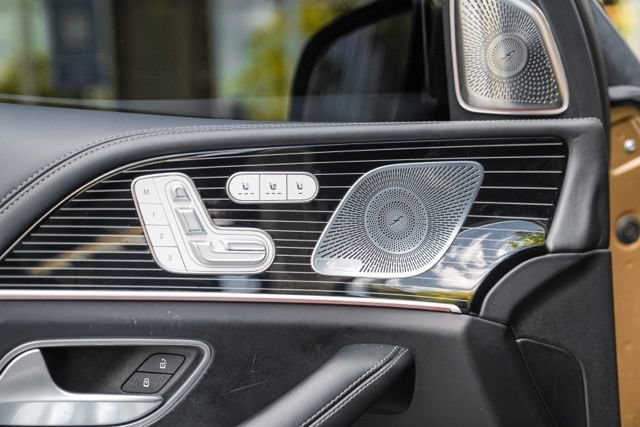 Used 2023 Mercedes-Benz Maybach GLS 600 4MATIC image 57