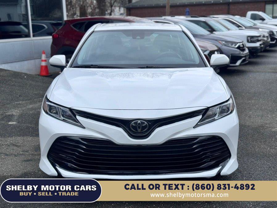 Used 2019 Toyota Camry LE w/ Carpet Mat Package FWD image 2