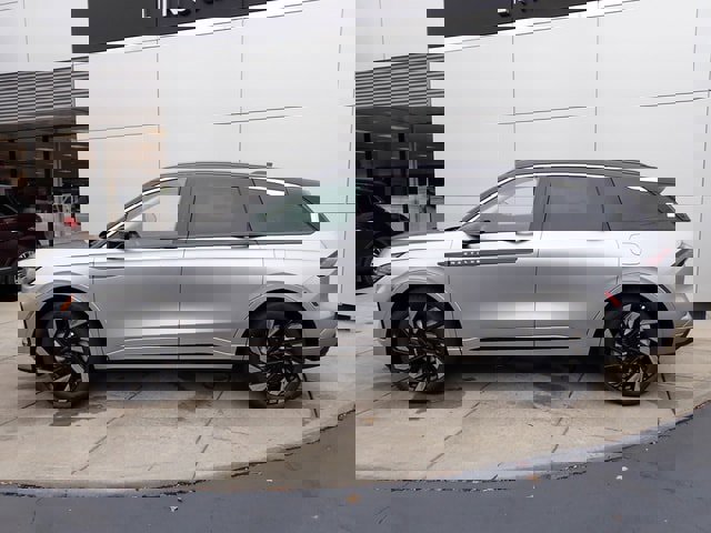 New 2026 Lincoln Nautilus Black Label w/ Jet Appearance Package image 9