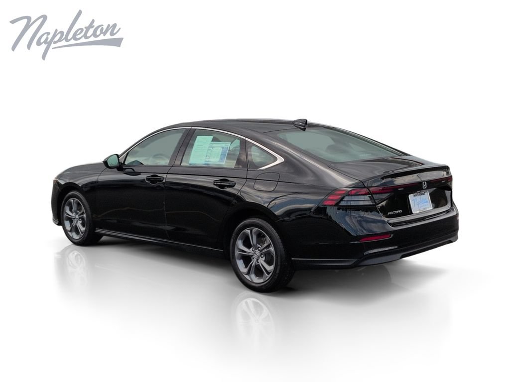 Used 2024 Honda Accord EX image 3
