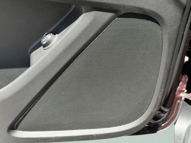Certified 2023 Chevrolet Traverse LT FWD image 23