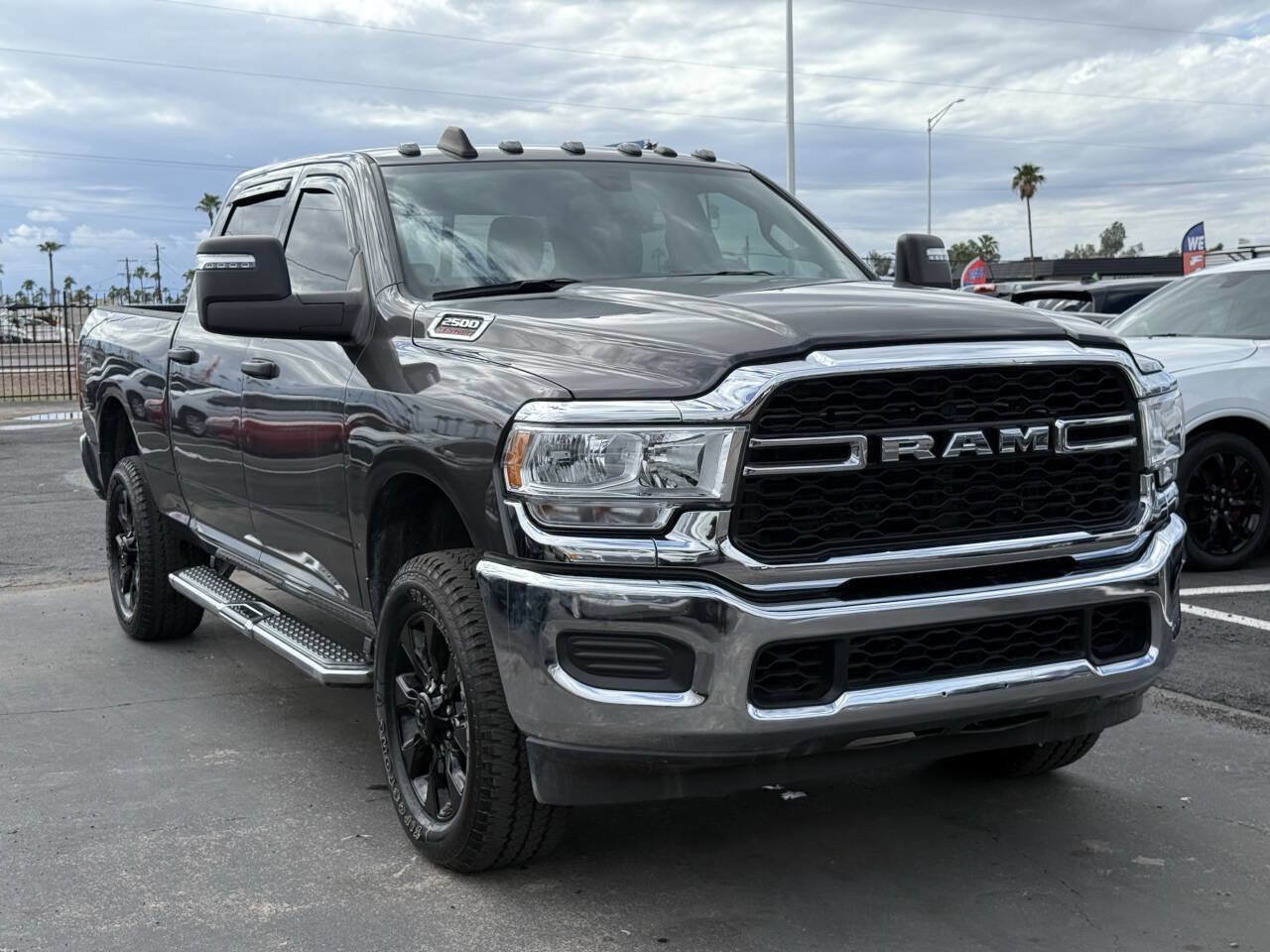 Used 2024 RAM 2500 Tradesman w/ Chrome Appearance Group image 10