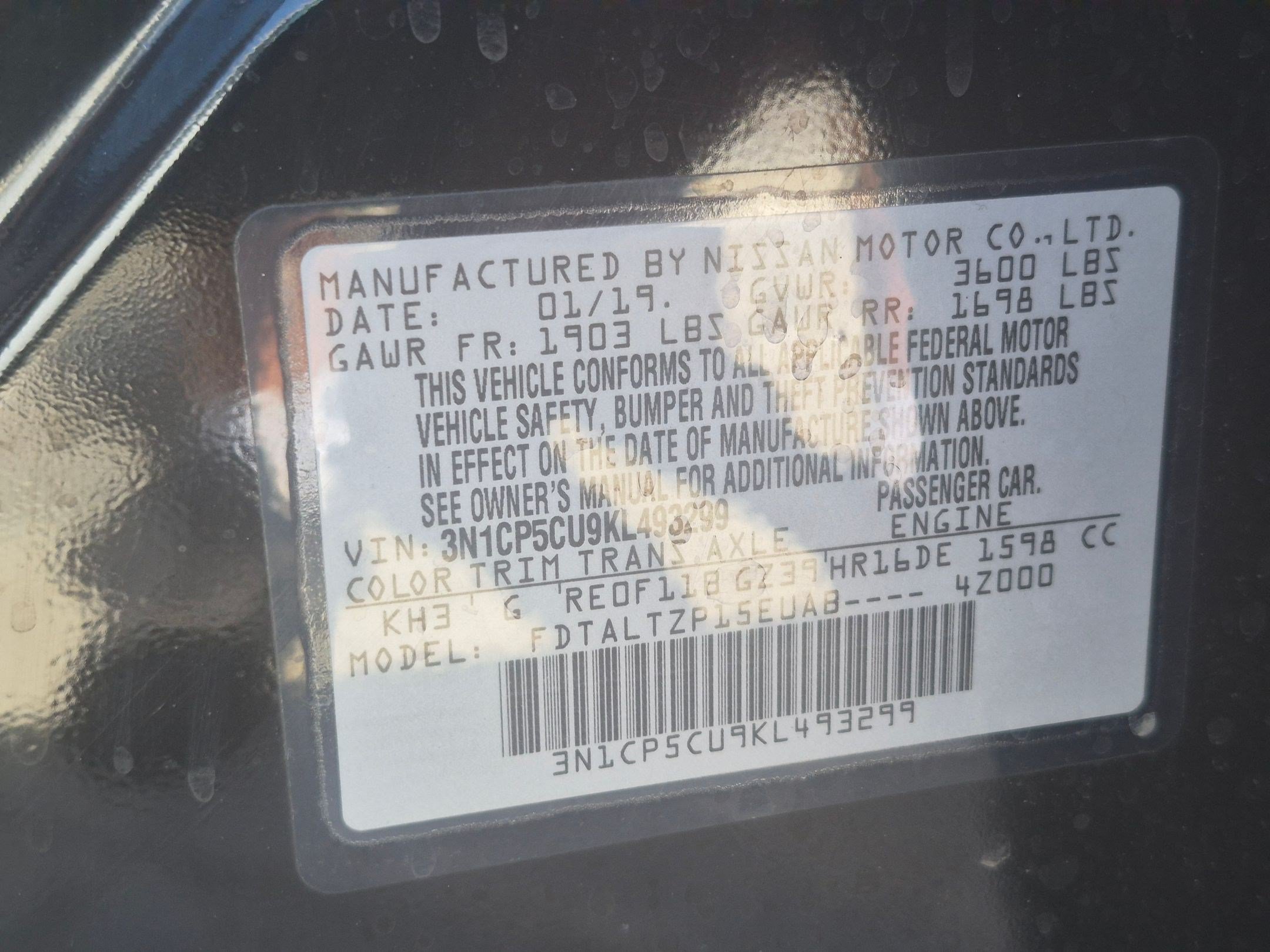 Used 2019 Nissan Kicks SR w/ Exterior Package FWD image 31