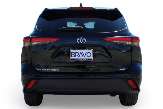 Used 2023 Toyota Highlander L image 6