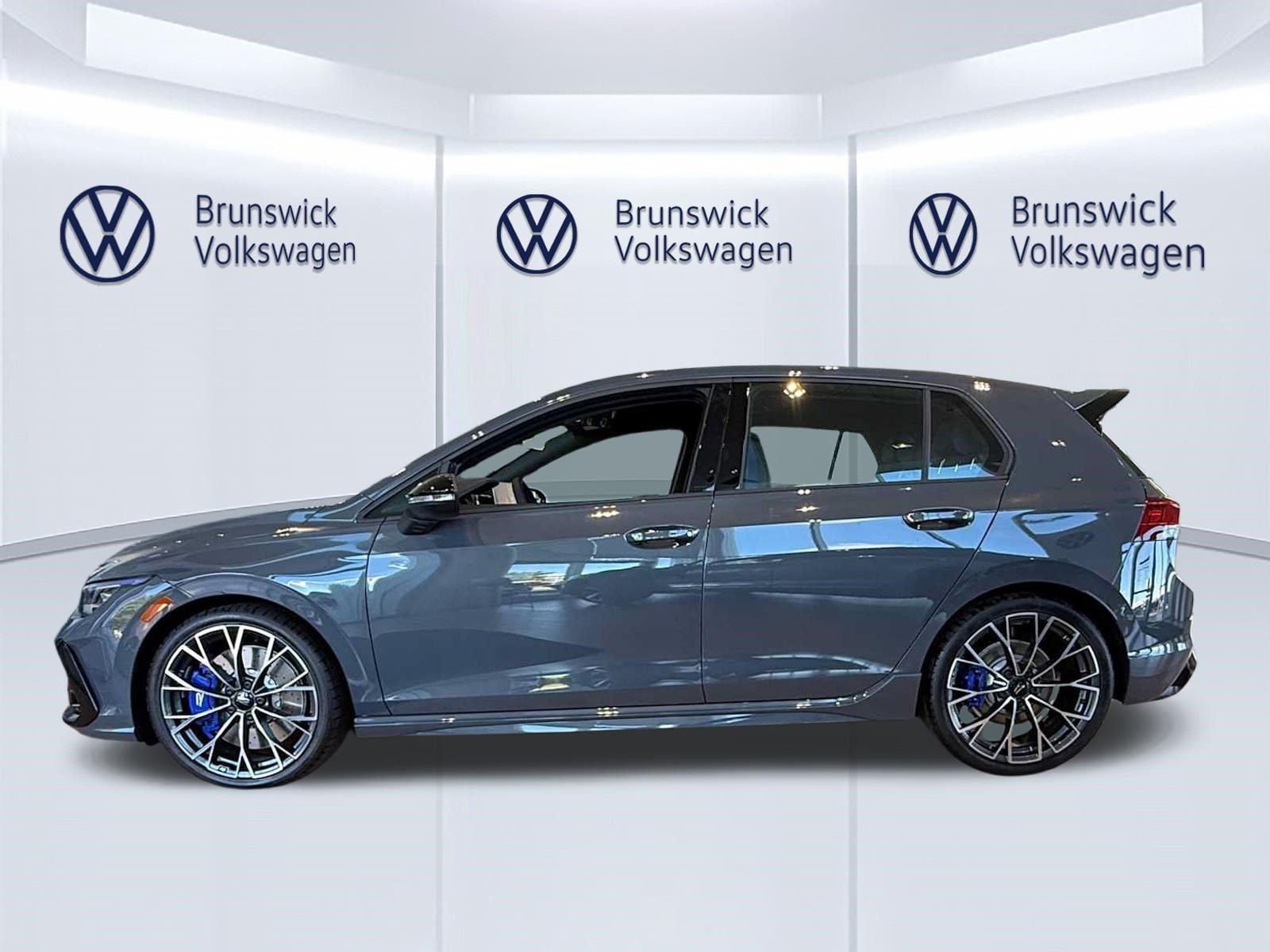 New 2026 Volkswagen Golf AWD/4WD image 3