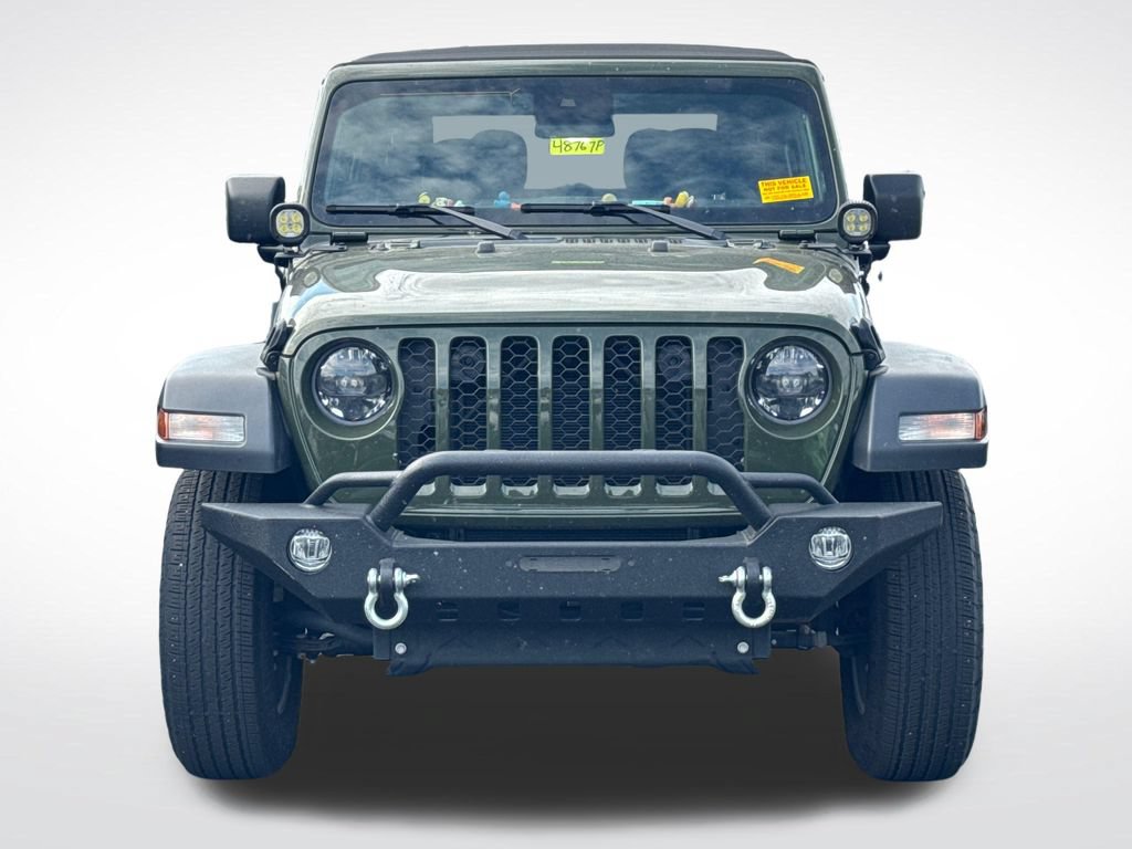 Used 2024 Jeep Wrangler Sport AWD/4WD image 3