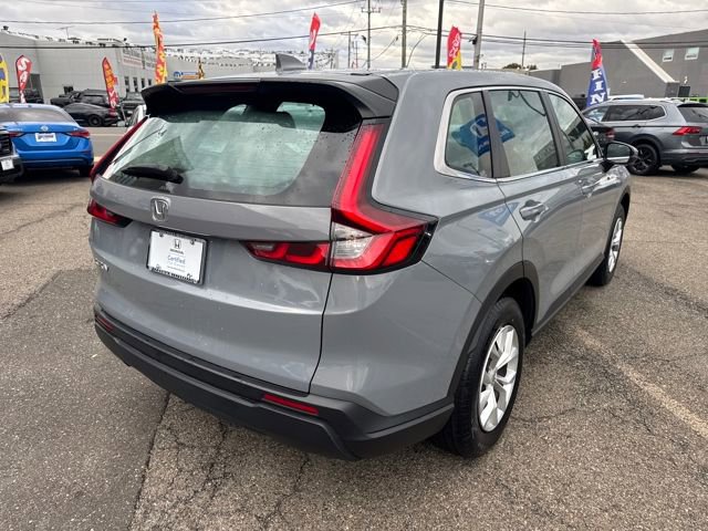 Used 2023 Honda CR-V LX image 17