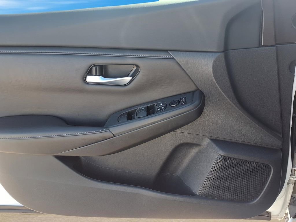 Used 2023 Nissan Sentra SV w/ All-Weather Package image 20