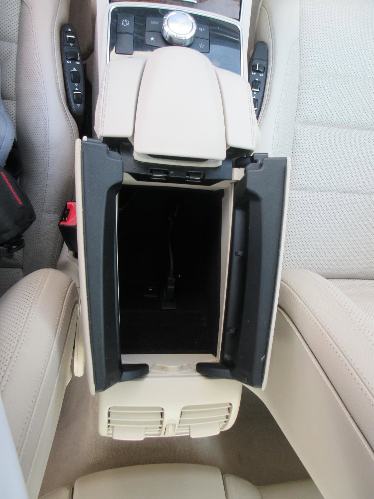 Used 2015 Mercedes-Benz E 400 Coupe image 16