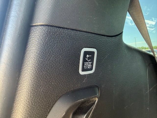 Used 2024 Jeep Wagoneer Series III w/ Premium Group I AWD/4WD image 47