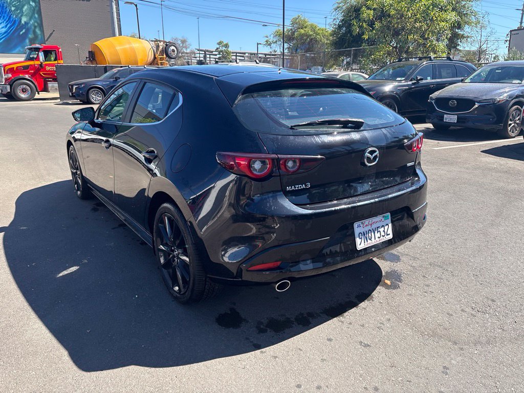 Used 2024 MAZDA MAZDA3 s FWD image 8