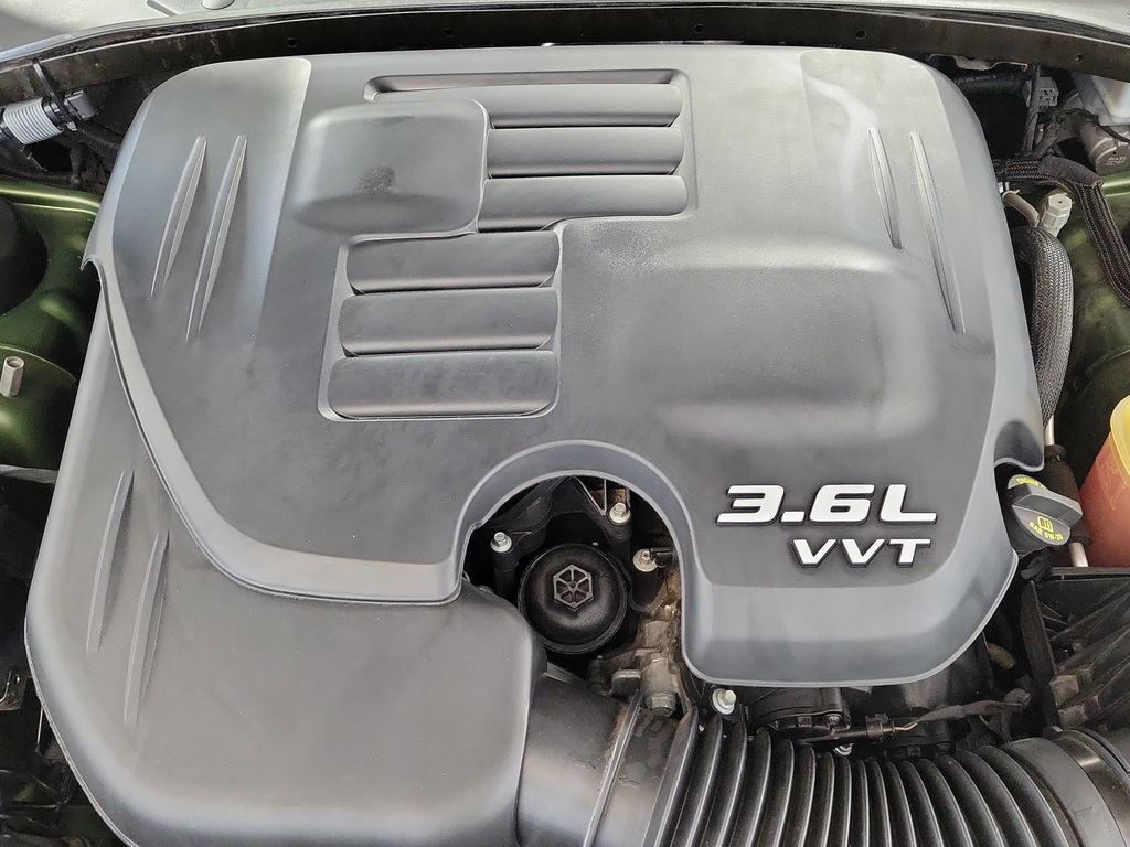 Used 2021 Dodge Charger SXT w/ Plus Group RWD image 10