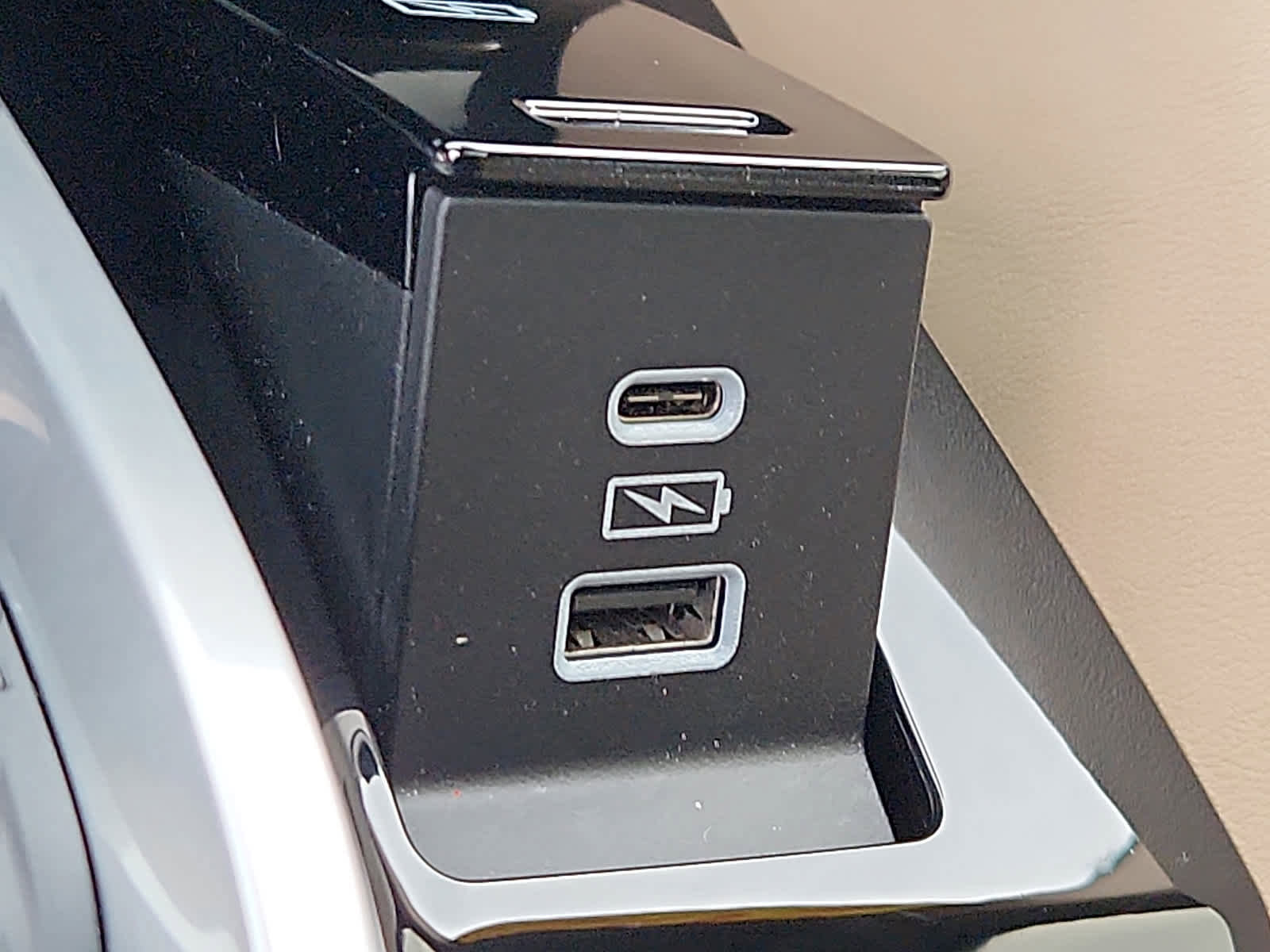 Used 2023 Acura MDX SH-AWD w/ Advance Package image 25