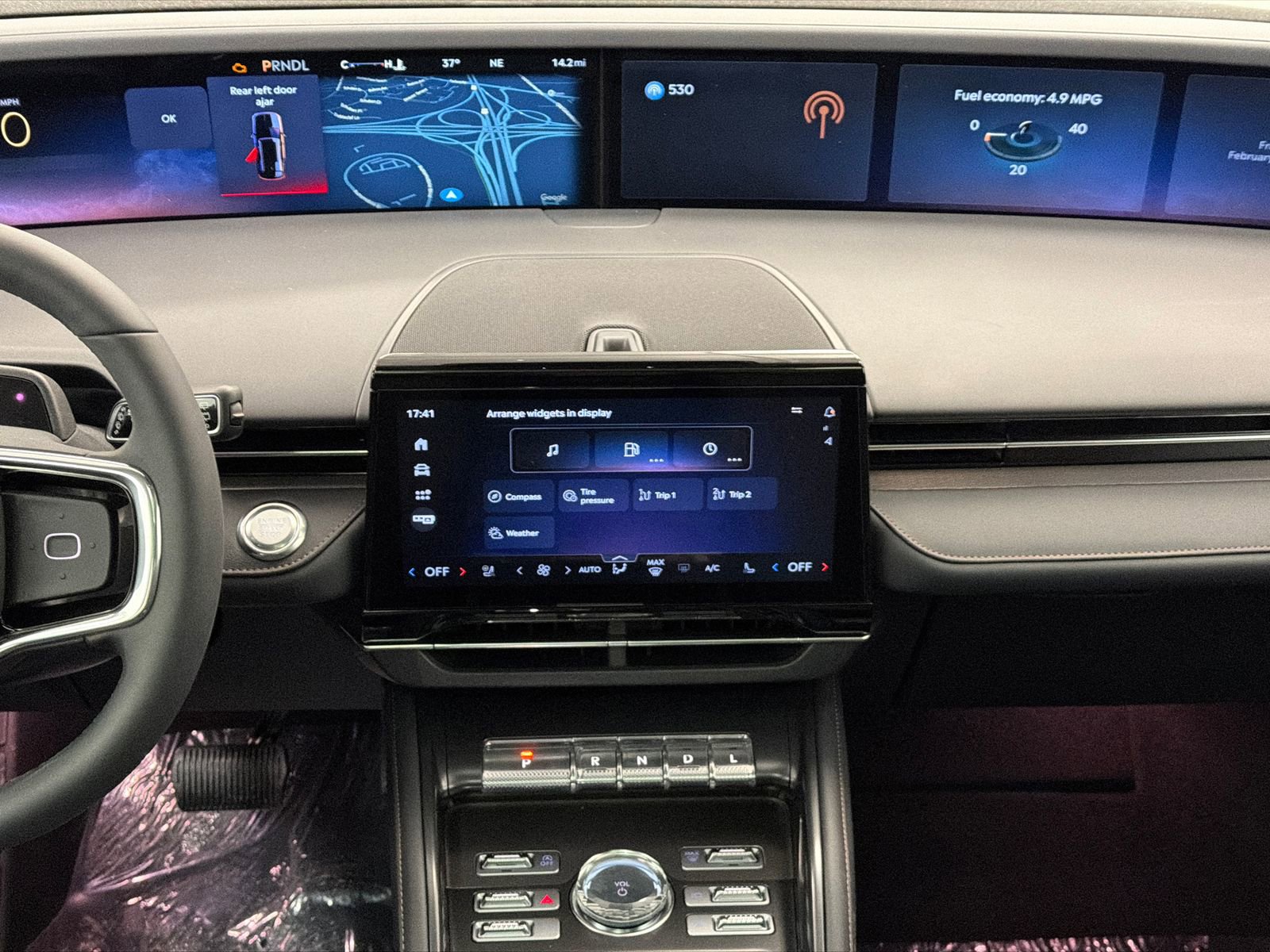 New 2026 Lincoln Nautilus Premier w/ Equipment Group 102A image 21