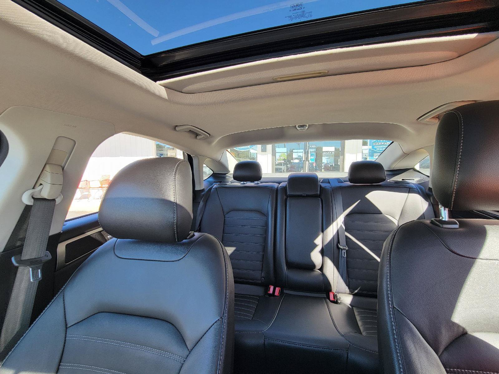 Used 2014 Ford Fusion SE w/ Equipment Group 202A FWD image 23