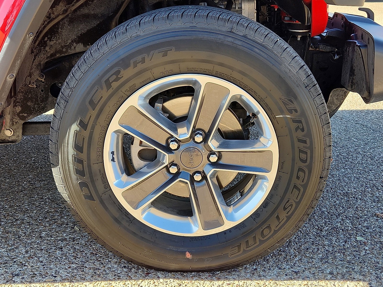 Used 2020 Jeep Wrangler Unlimited Sahara image 7