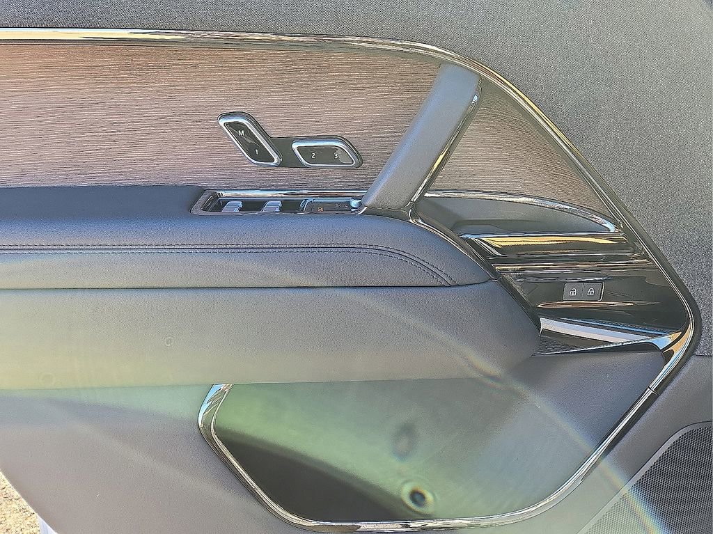 Used 2023 Land Rover Range Rover Sport SE Dynamic image 21