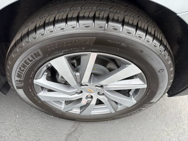 Certified 2024 Chevrolet Equinox Premier FWD image 24
