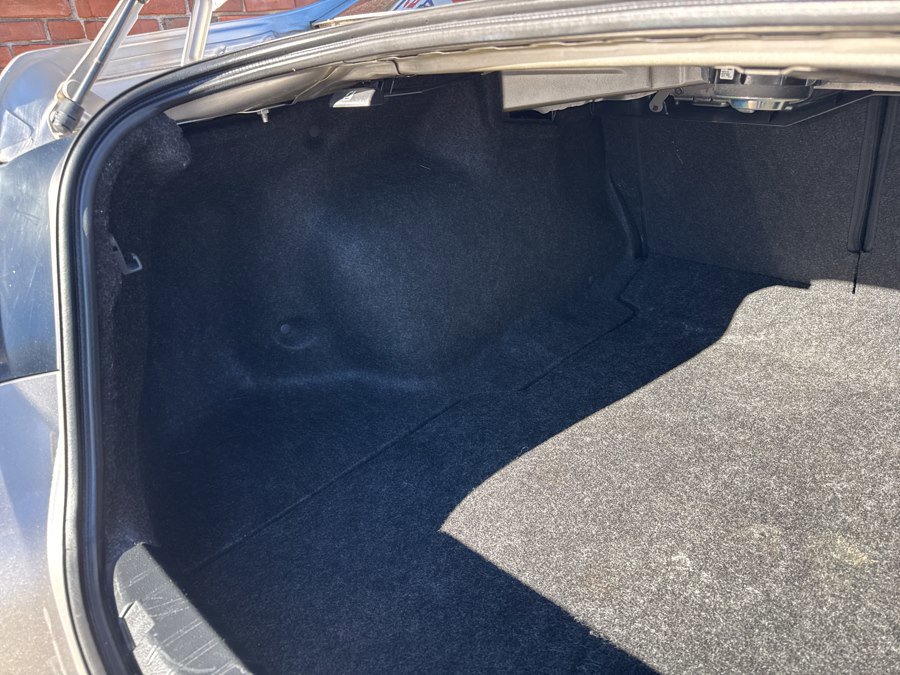 Used 2017 Subaru Legacy 2.5i Limited image 39