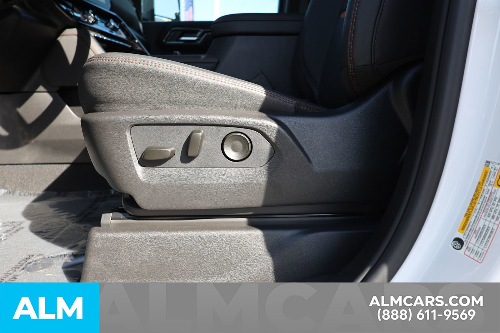 Used 2026 GMC Sierra 2500 AT4 image 20