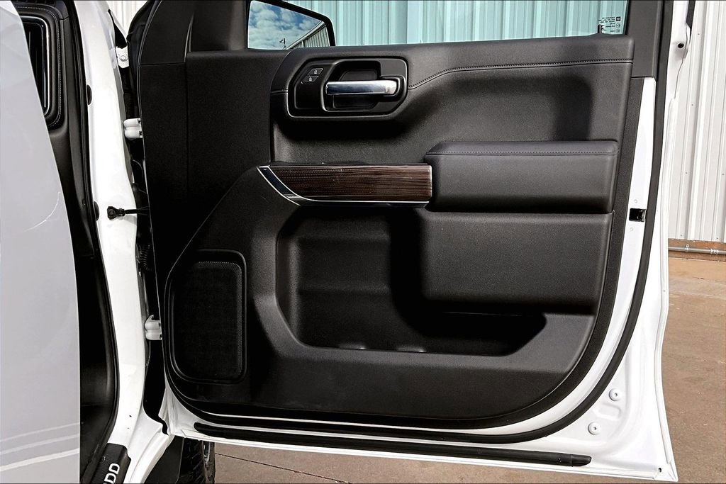 Used 2022 Chevrolet Silverado 1500 LT Trail Boss image 22