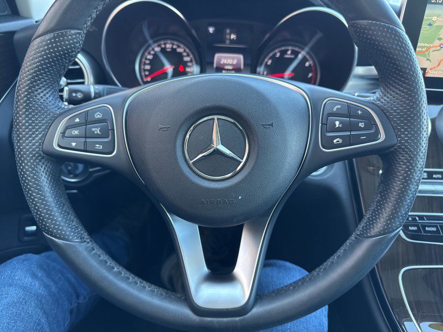 Used 2017 Mercedes-Benz C 300 4MATIC Sedan image 27