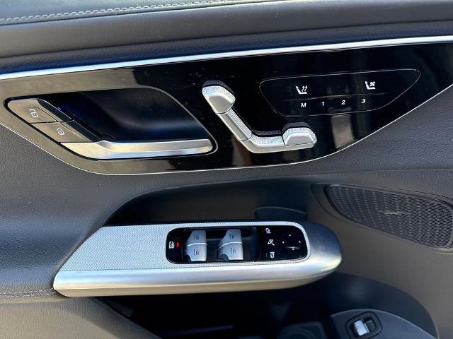 Used 2024 Mercedes-Benz GLC 300 GLC 300 image 16