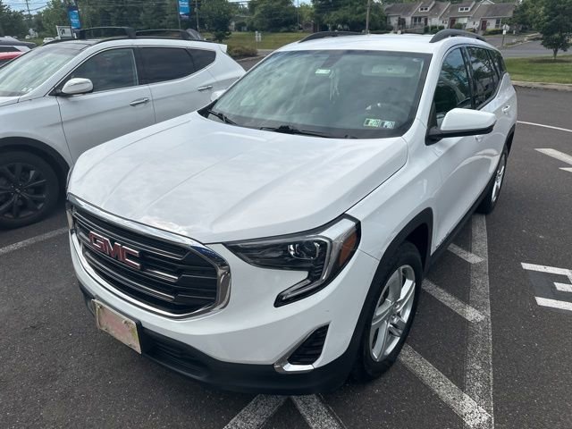 Used 2019 GMC Terrain SLE w/ Driver Convenience Package AWD/4WD image 2