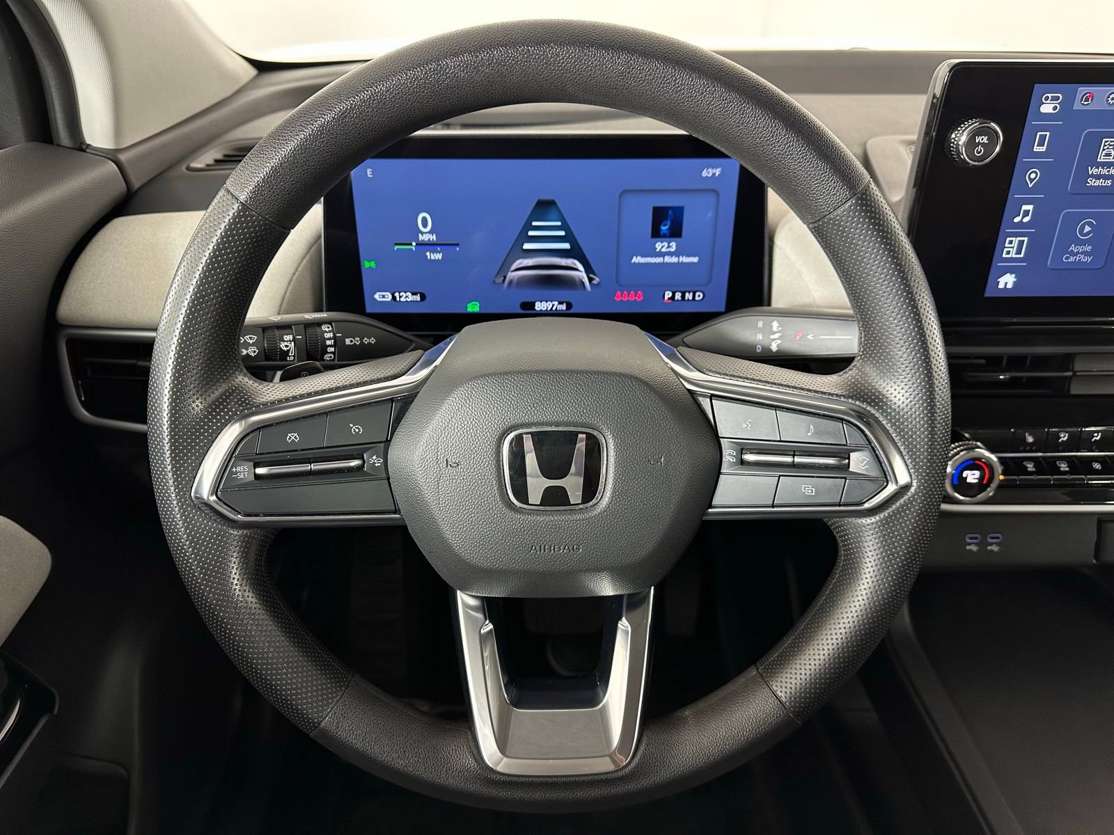 Used 2024 Honda Prologue EX image 9