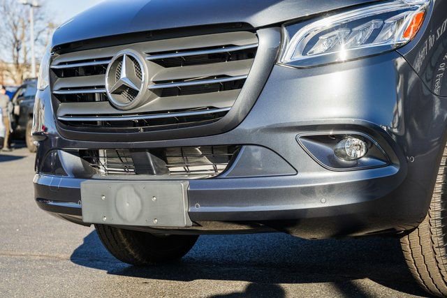 Used 2024 Mercedes-Benz Sprinter 3500 image 14