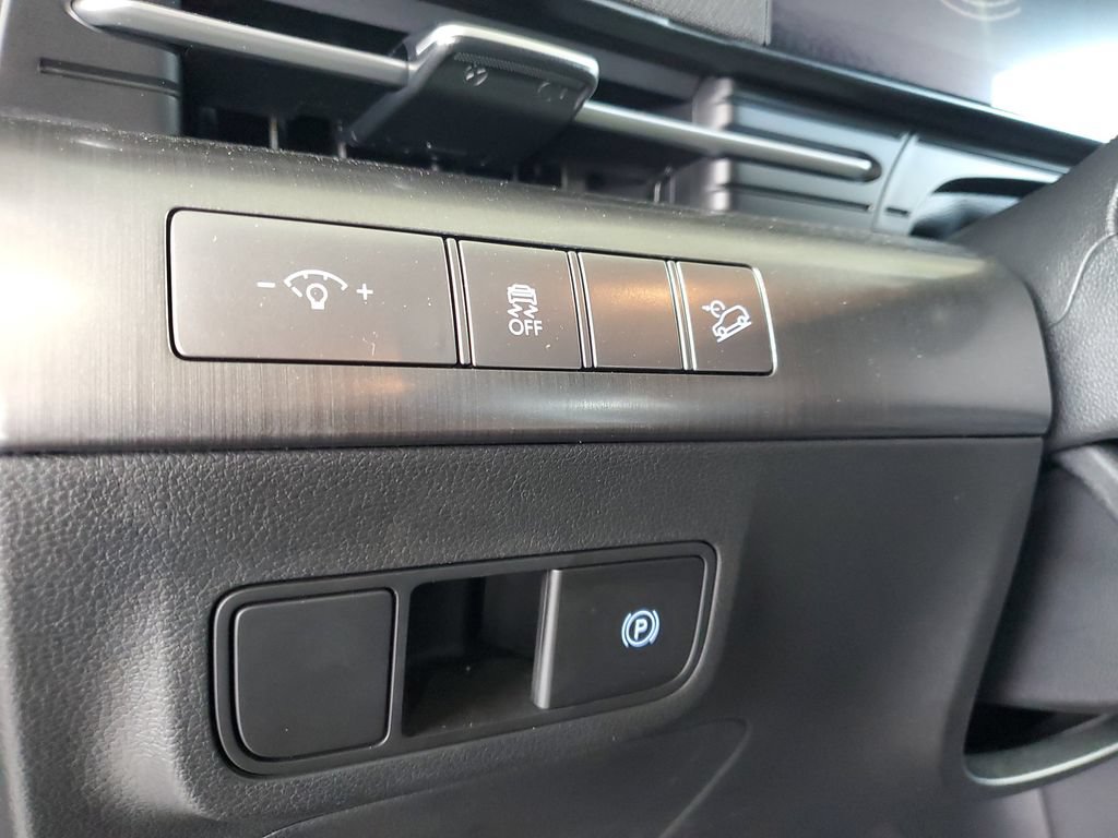 Used 2024 Hyundai Kona SEL AWD/4WD image 21