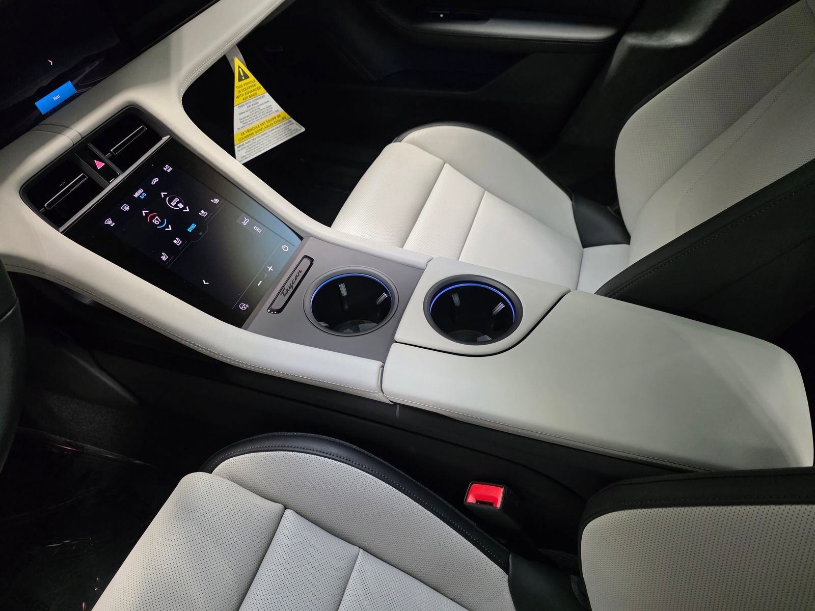 New 2026 Porsche Taycan GTS image 33