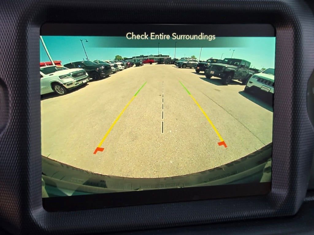 Certified 2022 Jeep Wrangler Unlimited Sahara image 24