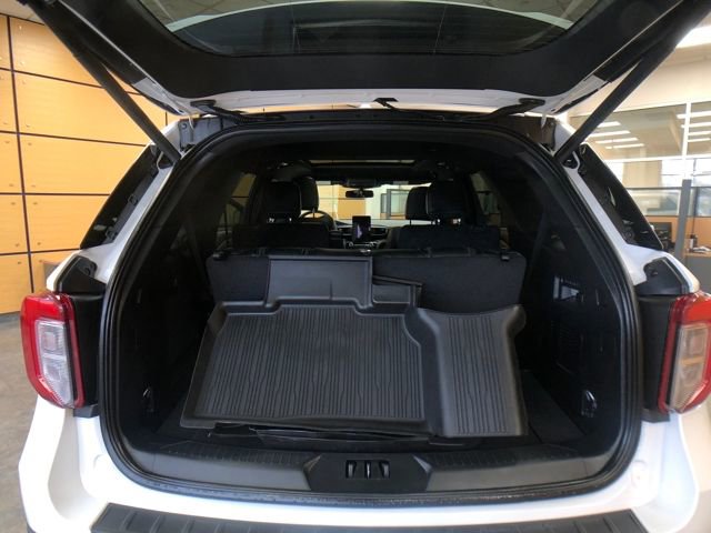 Certified 2023 Ford Explorer ST w/ Equipment Group 401A image 23