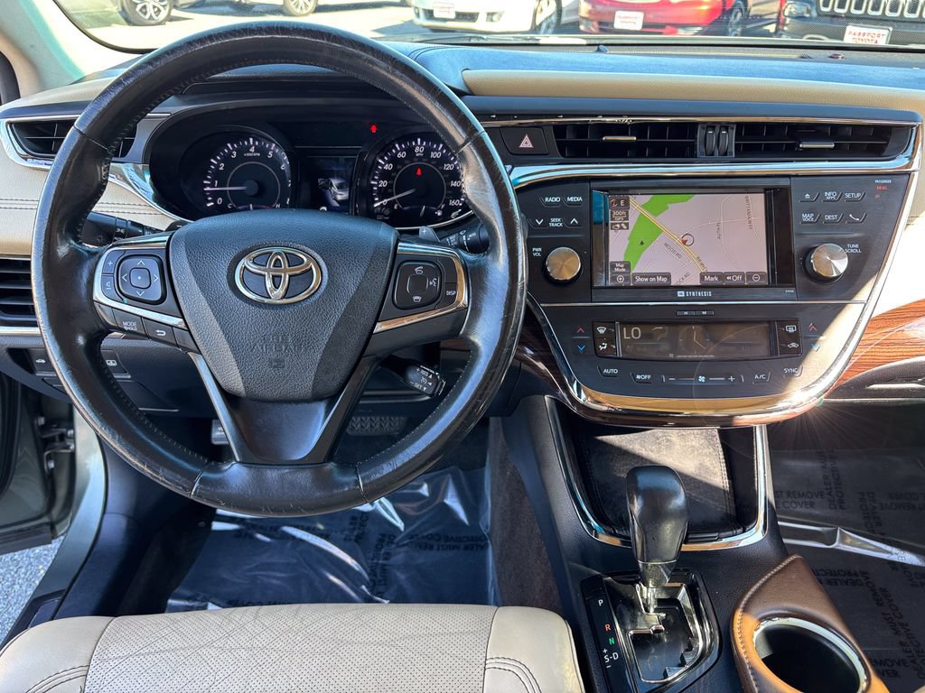 Used 2013 Toyota Avalon Limited FWD image 23