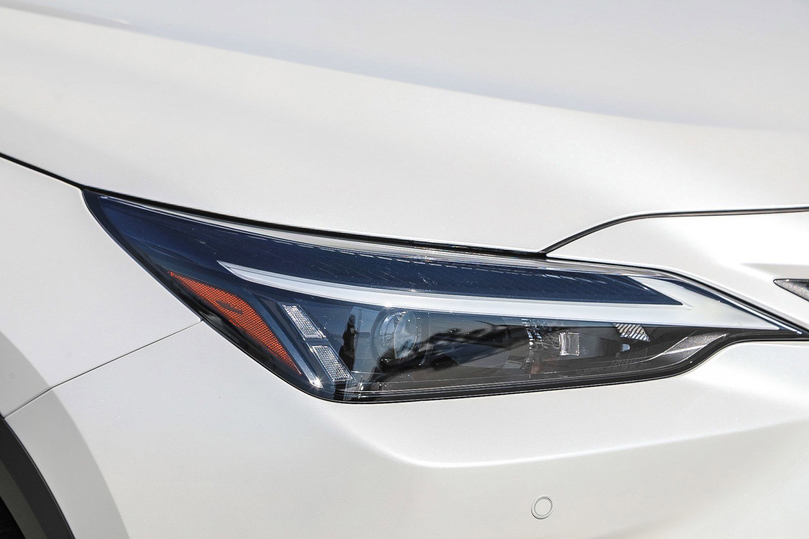 Used 2025 Lexus NX 350 AWD w/ Accessory Package (2T) image 8