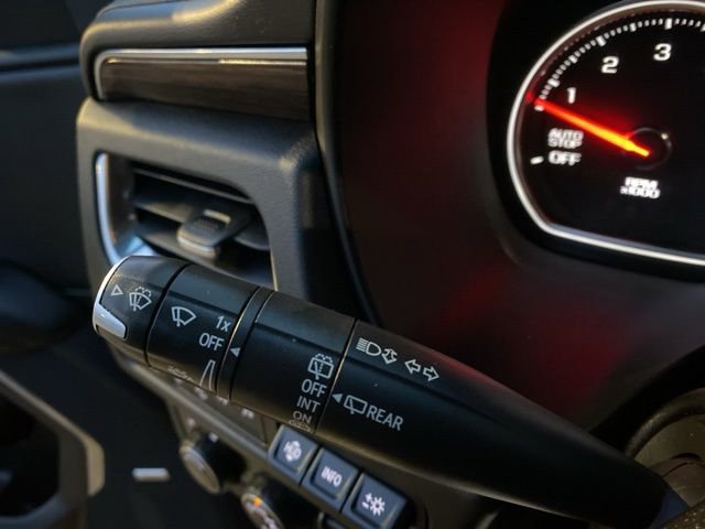 Used 2021 Chevrolet Tahoe High Country w/ Premium Package image 20