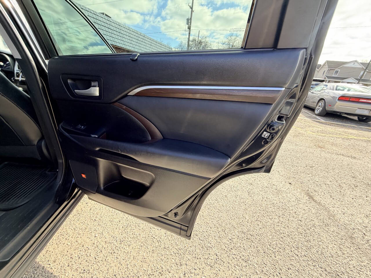 Used 2014 Toyota Highlander Limited image 63