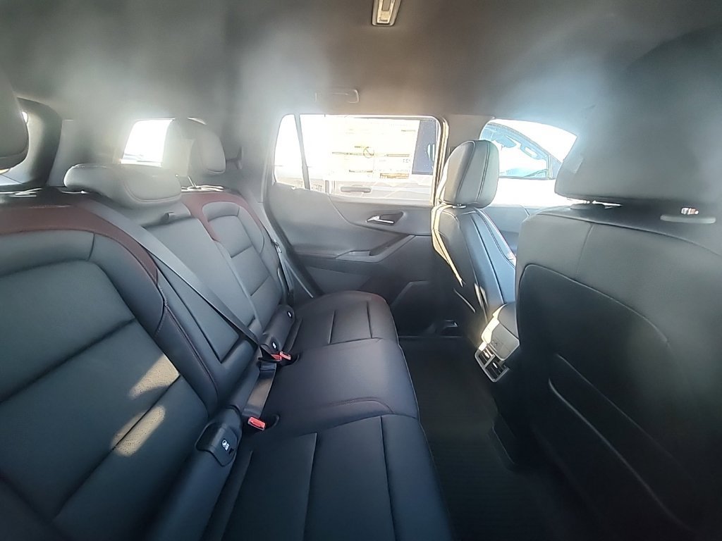 New 2027 Chevrolet Equinox RS FWD image 5