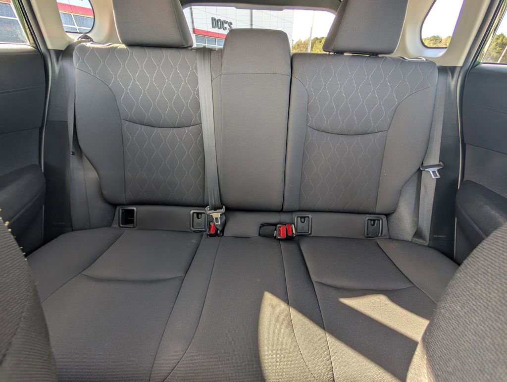 Used 2022 Toyota Corolla Cross LE image 24