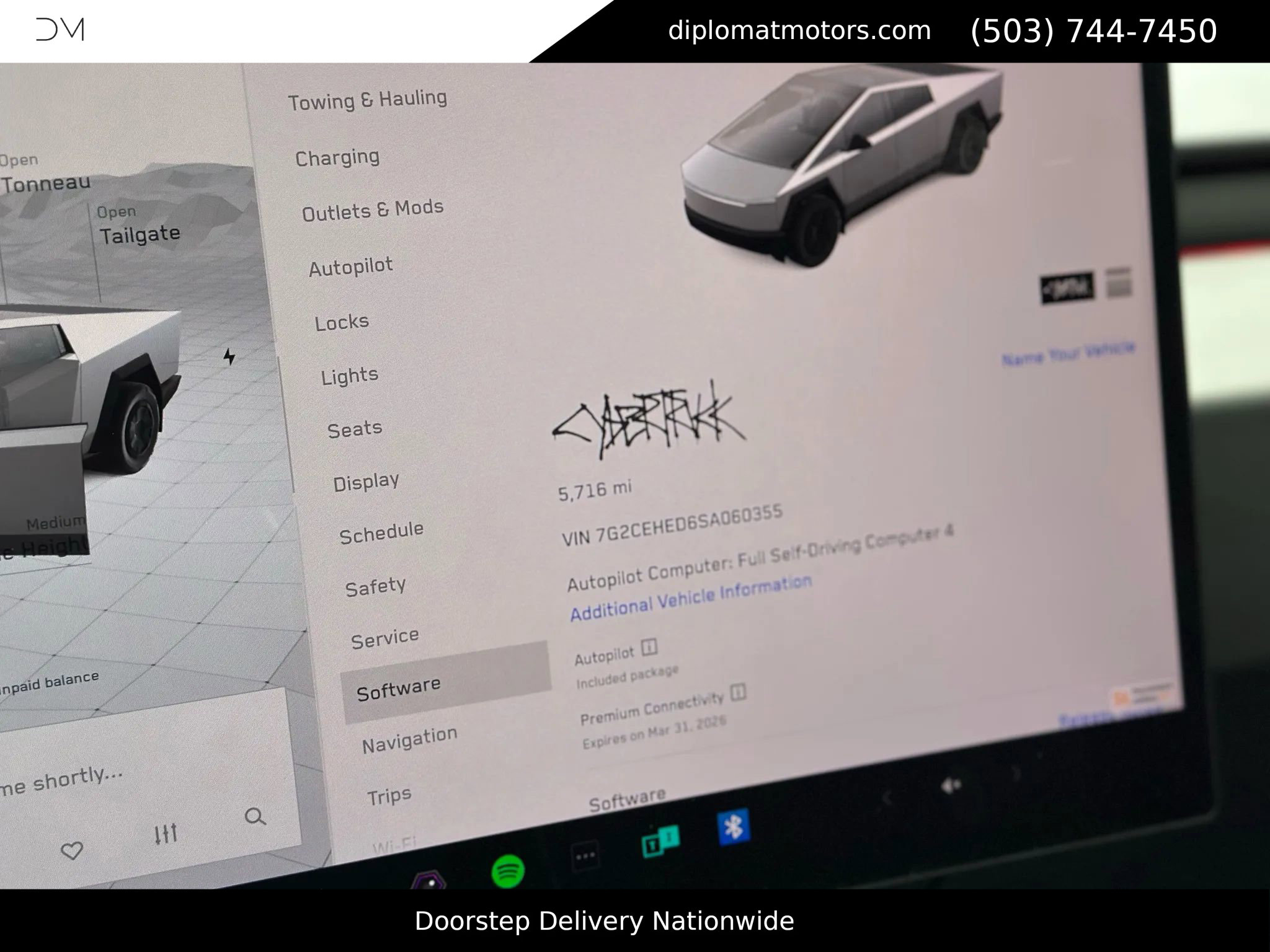 Used 2025 Tesla Cybertruck AWD Crew Cab image 24